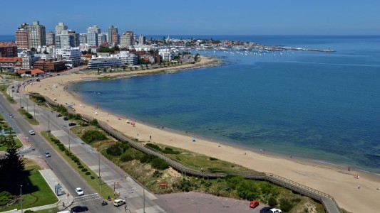 Beneficios fiscales: en Uruguay aseguran que crecieron las consultas de argentinos para radicarse