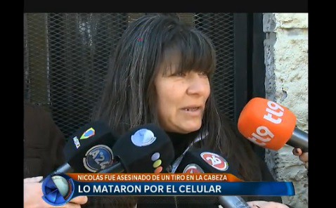 La dirigente massista dijo que desea la muerte a los que mataron a su hijo