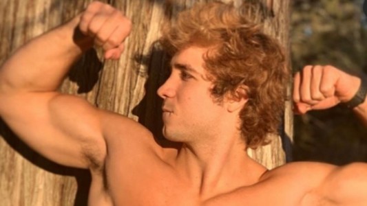 El youtuber que entró al Zoo usó una página porno para sacar el permiso de circulación