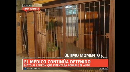 El médico que mató a un ladrón seguirá detenido