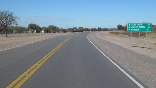 Murió un geólogo al cruzarse con un caballo en la ruta 89, en Santiago del Estero