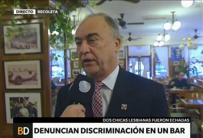 Gerente del bar denunciado por discriminación: "Ellas se estaban manoseando"