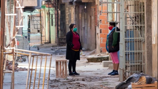 Estudio en el barrio Mugica: por cada caso positivo de coronavirus hubo 9 no detectados