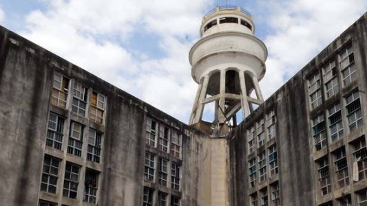 Ordenan detener al jefe del penal de Olmos por la muerte de un preso