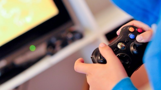 Una joven "gamer" respondió a un aviso laboral y le pidieron que mande "fotos sexys"