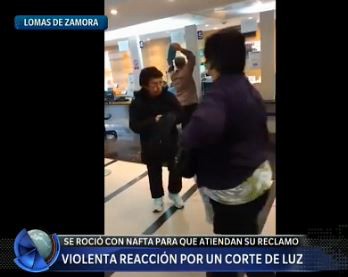 Violenta reacción por un corte de luz