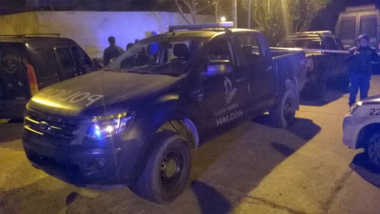 Un policía mantuvo de rehén a su familia porque una hija desaprobó materias