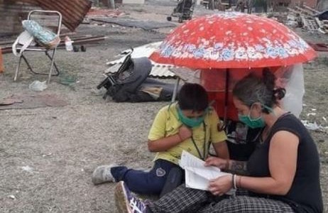 Entregarán más de 26 mil tarjetas telefónicas en los barrios populares de CABA