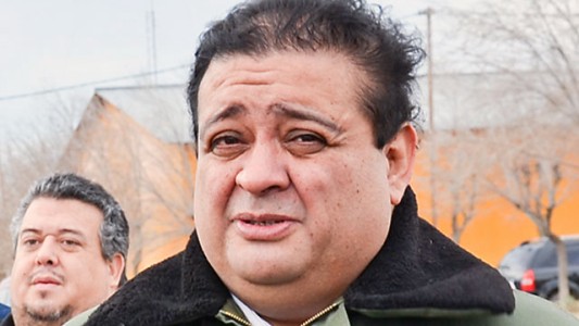 Un juez de Santa Cruz atropelló a una niña, lo liberaron y le devolvieron el vehículo