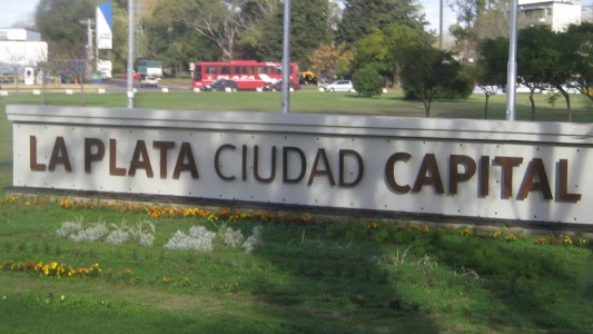 Hallan muertas a una mujer de 97 años y a su hija en una casa de La Plata e investigan las causas