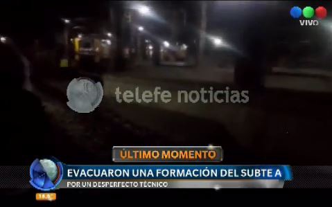 Subte A: pasajeros tuvieron que caminar por las vías