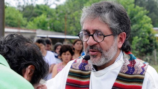Muerte del cura Viroche: llegó a Tucumán un enviado del Vaticano