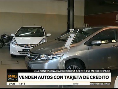 Venden autos con tarjeta de crédito
