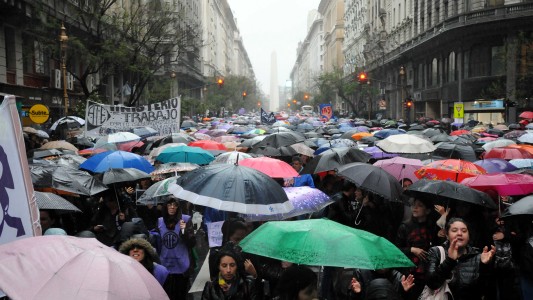La multitudinaria marcha contra la violencia de género, en fotos