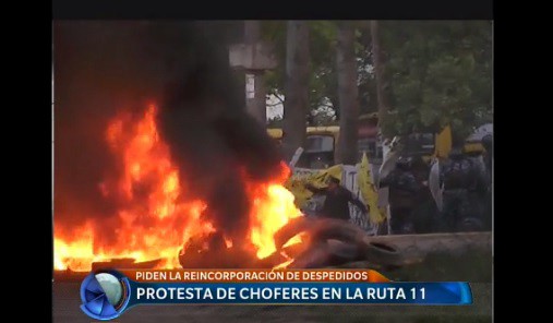 Incidentes en protesta de colectiveros