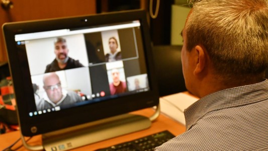 Volvieron los foros vecinales de seguridad en modo virtual: el skimming, tema excluyente de la primera ronda