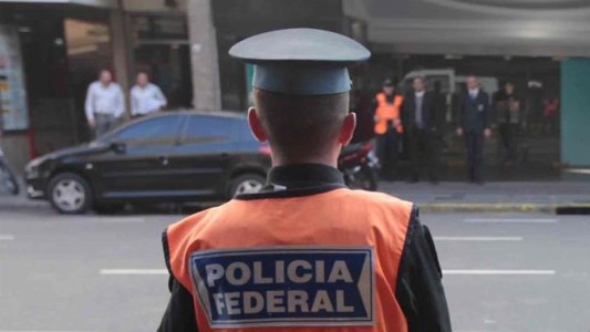 Ordenan al Estado que indemnice a un policía que "resbaló y cayó al suelo" cuando se dirigía al trabajo