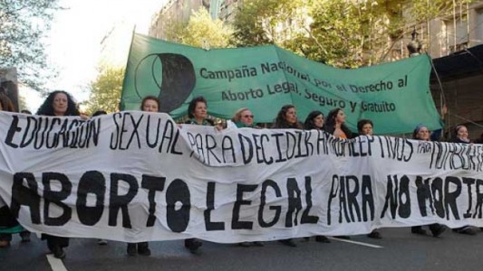 El gobierno bonaerense dejó sin efecto la adhesión a protocolo para los abortos no punibles