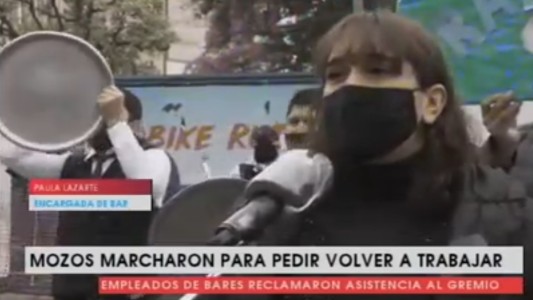 Bandejazo tucumano: mozos marcharon para volver a trabajar