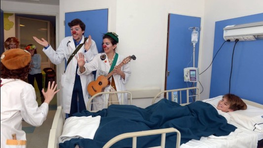 Se celebra el Día del Payaso de Hospital