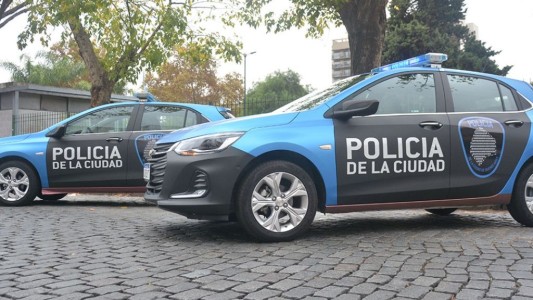 Almagro: detuvieron a un dealer con posnet para cobrar la venta de drogas