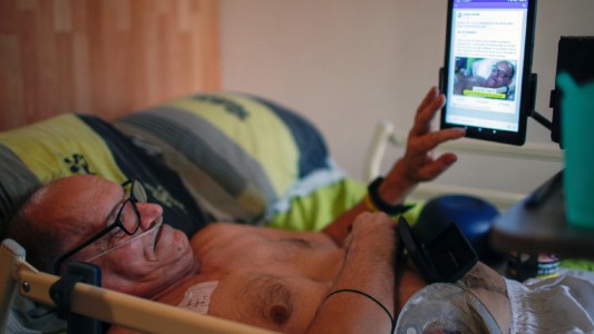 Facebook bloquea video de francés enfermo que decidió dejarse morir en directo