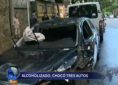 Un joven chocó tres vehículos en Palermo: estaba alcoholizado