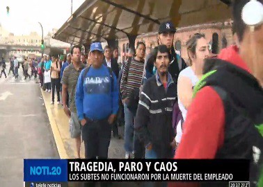 Tragedia, paro y caos de tránsito