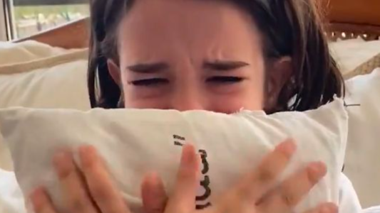 El llanto del nieto de Carlos Menem que se volvió viral: "Quiero volver al colegio"