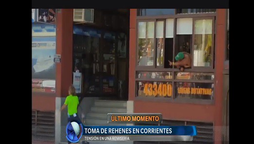 Liberaron a las personas tomadas de rehén en una remisería de Corrientes