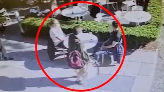 Qué llevaba en la mochila Rodrigo Roza, el hombre que asesinó a puñaladas al policía