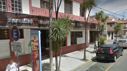 Mar del Plata: Hombre de unos 70 años se quitó a vida de un disparo en el baño del Hospital Español