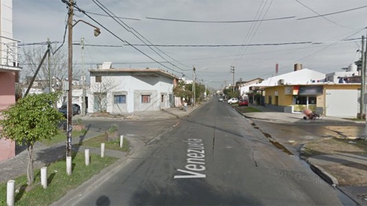 Violenta entradera a una pareja en Villa Luzuriaga