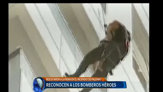 Reconocen a los bomberos héroes