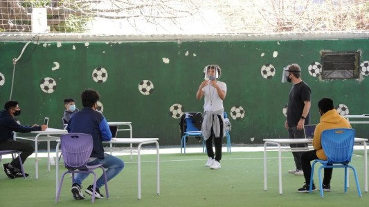 Piden informes al Gobierno porteño por "encuentros de revinculación" con alumnos en un polideportivo