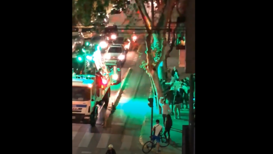 Una celebración judía ambulante sorprendió a los vecinos de Villa Crespo