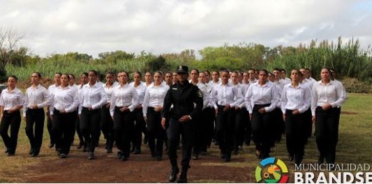 Desplazan a un comisario por acosar a aspirantes a policía en Brandsen
