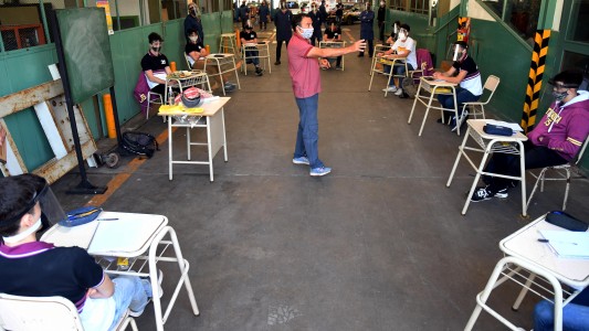 Alumnos de último año de escuelas técnicas públicas comenzaron las actividades en la Ciudad