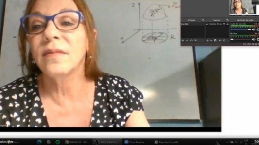 Video: echaron a un alumno de una clase virtual por no poder prender la cámara