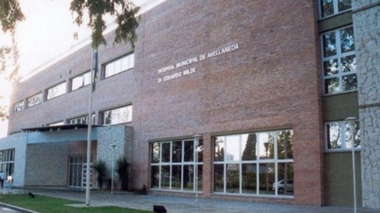 Denuncian que familiares de un paciente robaron el hospital de Wilde