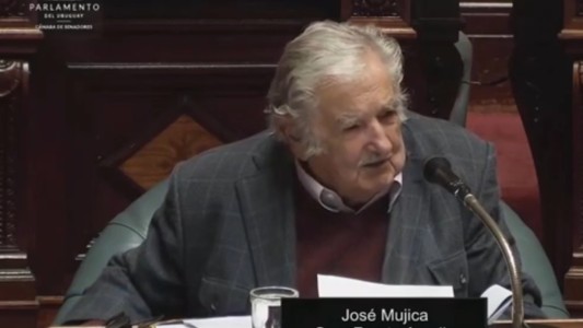 "En mi jardín no se cultiva el odio": emotivo discurso de despedida del Pepe Mujica