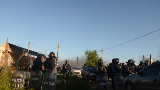 Guernica: "En breve máquinas municipales derribarán las casillas", dijo el dueño de un terreno vecino