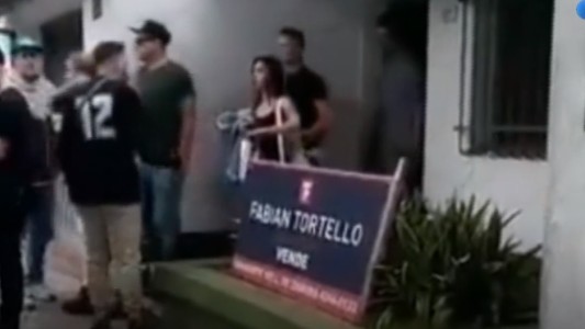 Video: fiestas clandestinas en una casa vacía y en venta