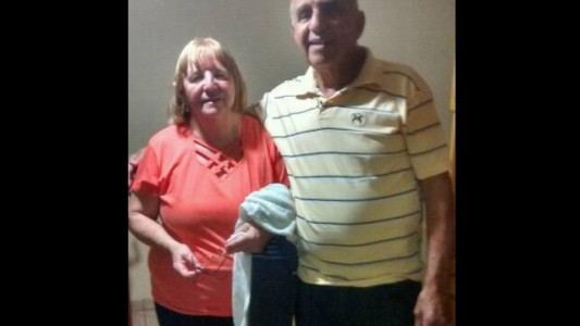 La desgarradora carta de la hija de los jubilados fallecidos en Córdoba: "Si los tenés no te olvides de besarlos"