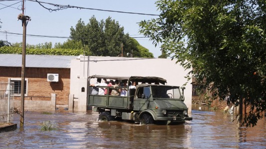 Inundaciones: San Nicolás, Pergamino y Salto continúan en alerta por crecidas