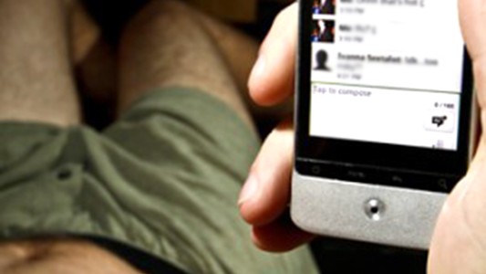 Tres años de prisión para un hombre que extorsionaba a otro con sus fotos íntimas