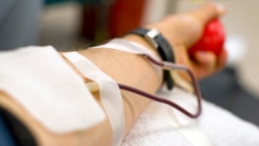 Suiza permitirá donar sangre a los homosexuales que no hayan mantenido relaciones en el último año