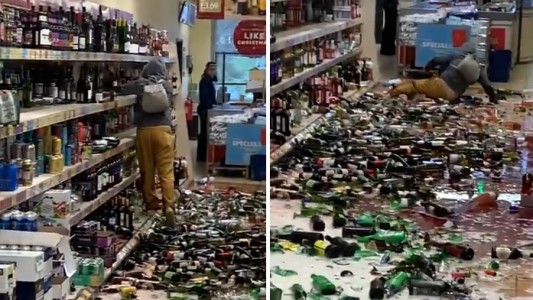 Video: entró en un supermercado y, sin explicación, rompió cientos de botellas