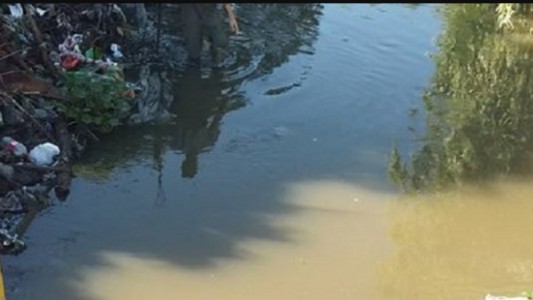 Investigación: hallaron un cuerpo flotando en un arroyo de San Francisco Solano