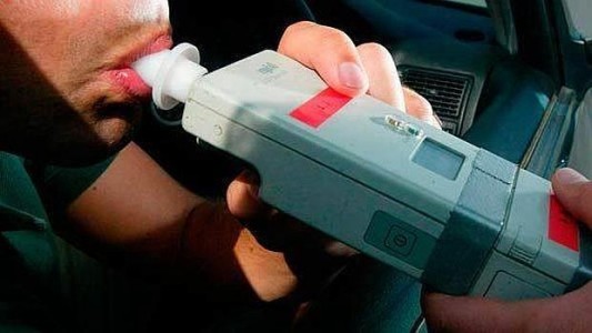 Multa de 50 mil pesos para conductores alcoholizados